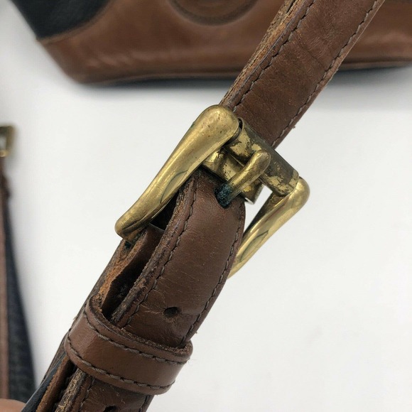 Vintage Dooney & Bourke Black Pebble Bucket Purse - Picture 2 of 10